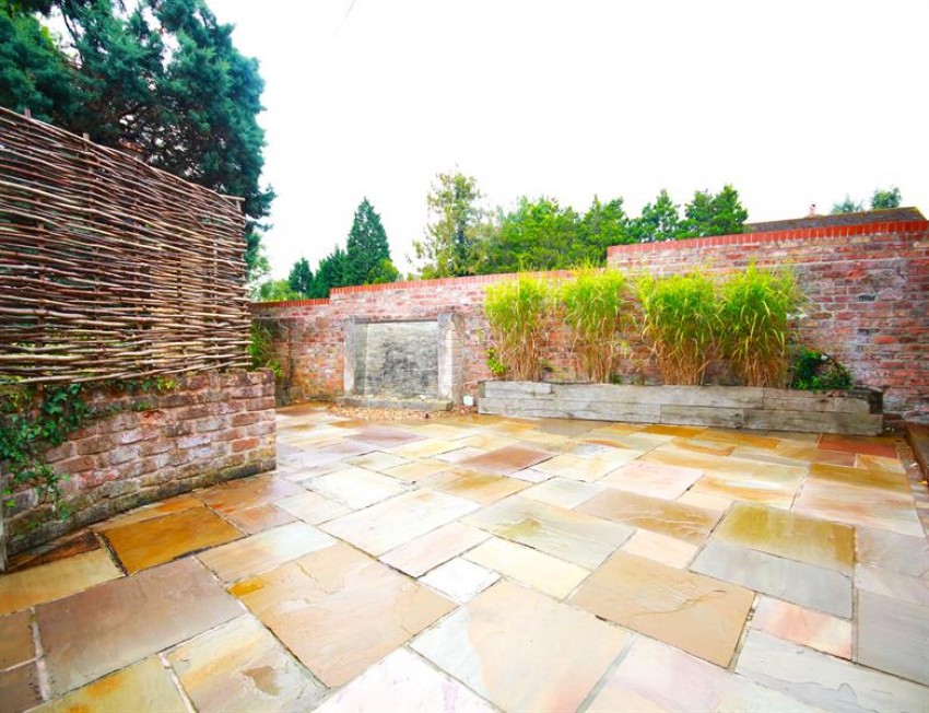 Images for Edge House, Hough Lane, Wilmslow