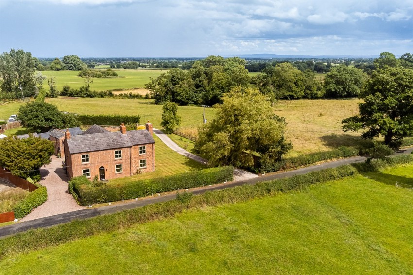 Calveley Hall Lane, Calveley, Tarporley, 4 bedroom, Detached