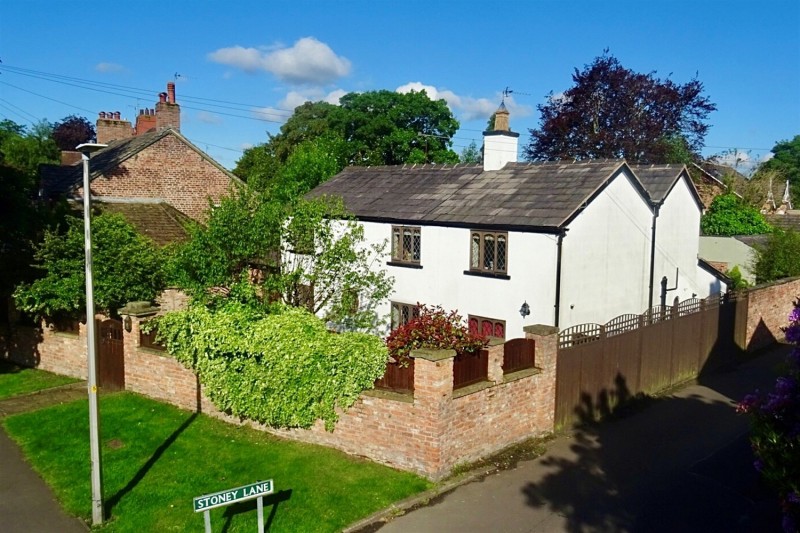 Knutsford Road, Wilmslow