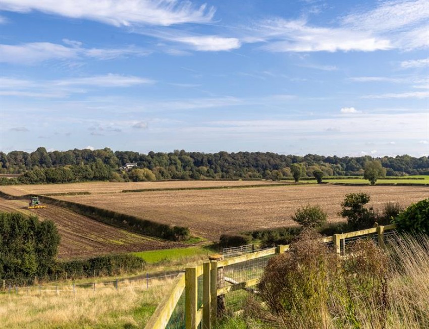 Images for Well Lane, Weaverham, Northwich