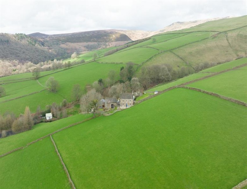 Images for Edale Road, Hayfield, High Peak