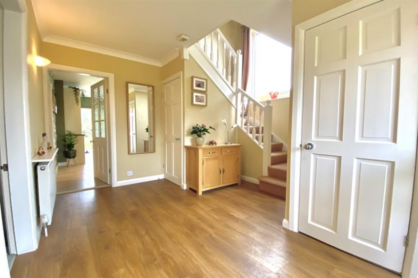 Images for Valley Drive, Handforth