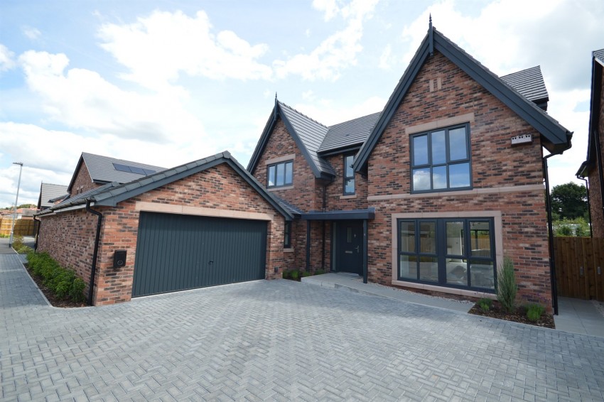 Images for Hawthorn Grange, Lymm