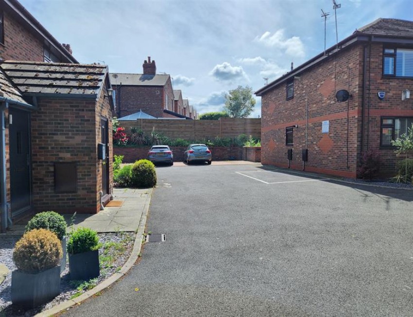 Images for Bridgewater Mews, London Road, Stockton Heath