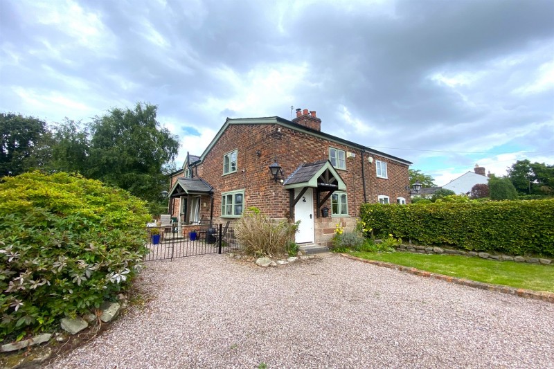 Smithy Lane, Mouldsworth, Chester