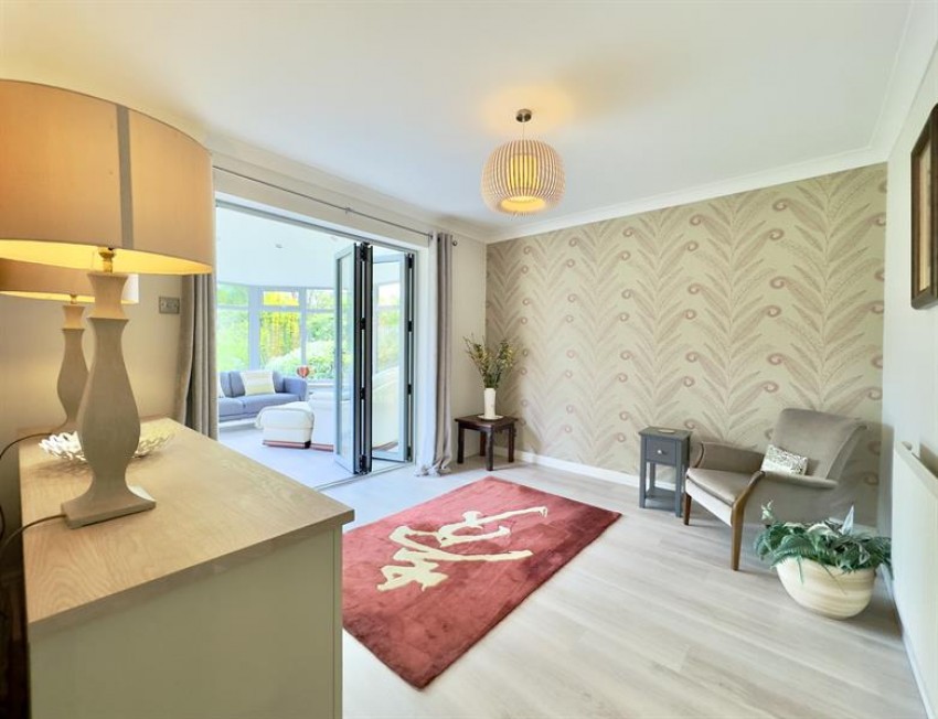 Images for Melrose Crescent, Poynton