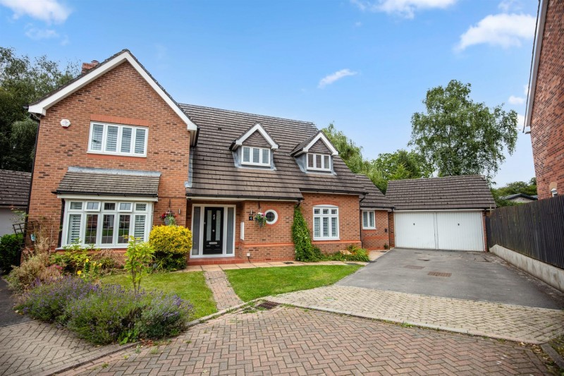 Gateley Close, Thelwall