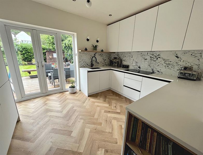 Images for Parrs Wood Avenue, East Didsbury