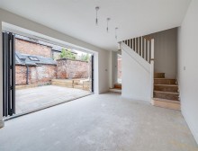 Images for Blaggs Court, High Street, Tarporley