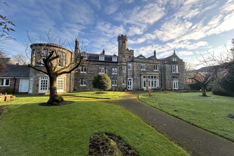 Barclay Hall, Hall Lane, Mobberley