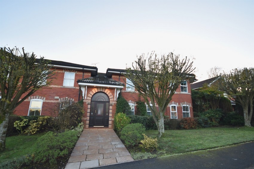 Images for Bishopton Drive, Macclesfield