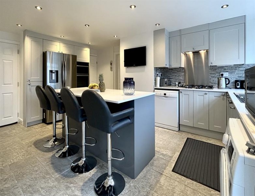 Images for Bolshaw Road, Heald Green, Cheadle